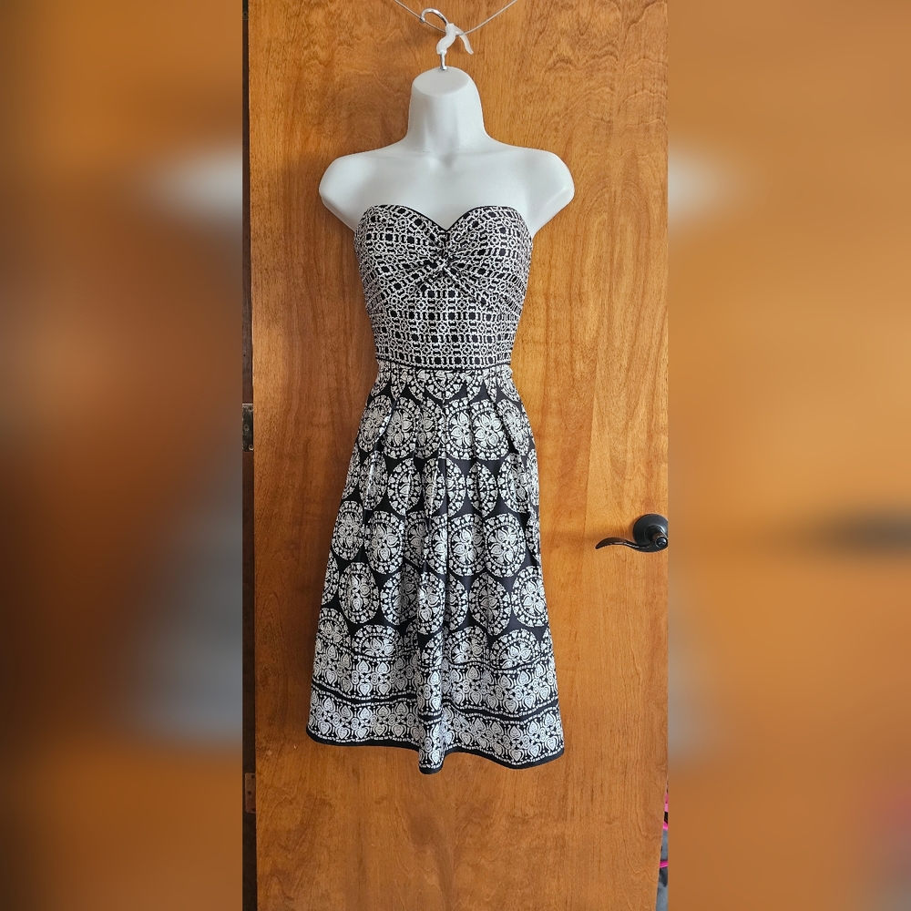 White House Black Market Black and White Midi Dress